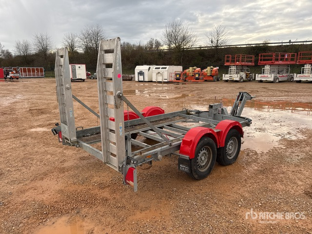 Hubiere H212T14CF Equipment Trailer - Низькорамна платформа причіп: фото 3 Hubiere H212T14CF Equipment Trailer - Низькорамна платформа причіп: фото 3