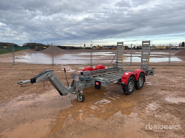 Hubiere H212T14CF Equipment Trailer - Низькорамна платформа причіп: фото 1 Hubiere H212T14CF Equipment Trailer - Низькорамна платформа причіп: фото 1