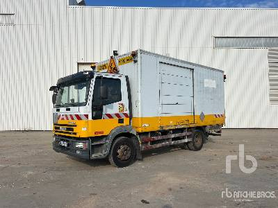 IVECO 120E24 4x2 Camion Fourgon - Вантажівка з закритим кузовом: фото 1 IVECO 120E24 4x2 Camion Fourgon - Вантажівка з закритим кузовом: фото 1
