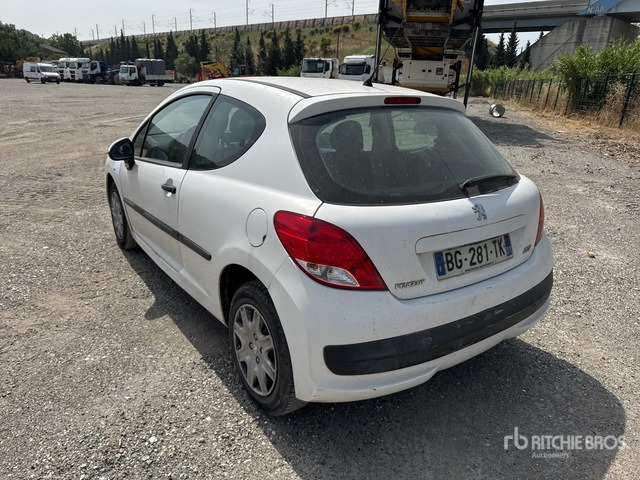2011 Peugeot 207 Vehicule Utilitaire (Inoperable) Cargo Van - Комерційний автомобіль: фото 2 2011 Peugeot 207 Vehicule Utilitaire (Inoperable) Cargo Van - Комерційний автомобіль: фото 2