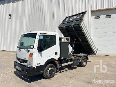 NISSAN CABSTAR 35.14 - Самоскид вантажівка: фото 2 NISSAN CABSTAR 35.14 - Самоскид вантажівка: фото 2
