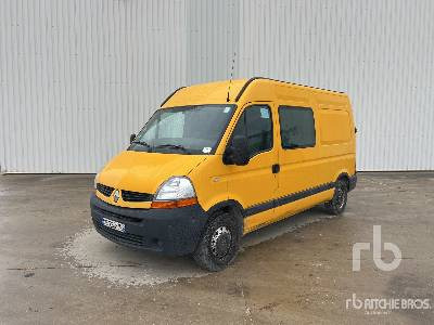 RENAULT Vehicule Utilitaire - Суцільнометалевий фургон: фото 1 RENAULT Vehicule Utilitaire - Суцільнометалевий фургон: фото 1