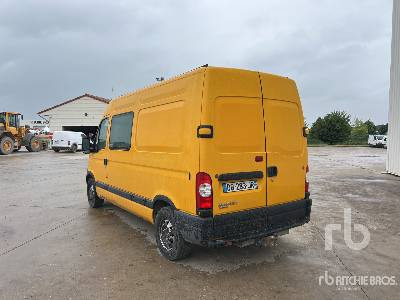 RENAULT Vehicule Utilitaire - Суцільнометалевий фургон: фото 2 RENAULT Vehicule Utilitaire - Суцільнометалевий фургон: фото 2