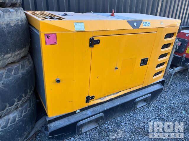Sdmo R44 Generator Set - Електричний генератор: фото 1 Sdmo R44 Generator Set - Електричний генератор: фото 1