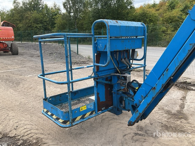 2011 Genie Z45/28 2WD Hybrid Articulating Boom Lift - Колінчастий підйомник: фото 4 2011 Genie Z45/28 2WD Hybrid Articulating Boom Lift - Колінчастий підйомник: фото 4