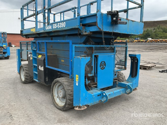 2014 Genie GS5390 4x4 Diesel Scissor Lift - Ножичний підйомник: фото 5 2014 Genie GS5390 4x4 Diesel Scissor Lift - Ножичний підйомник: фото 5