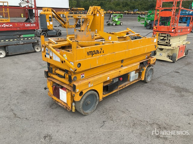 2015 Haulotte Compact 8 Electric (Inoperable) Scissor Lift - Ножичний підйомник: фото 4 2015 Haulotte Compact 8 Electric (Inoperable) Scissor Lift - Ножичний підйомник: фото 4