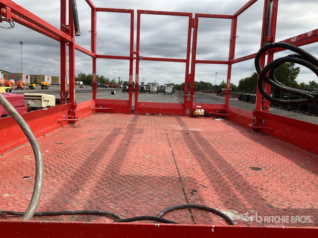 2015 Skyjack SJ6832 RT 4x4 Diesel Scissor Lift - Ножичний підйомник: фото 5 2015 Skyjack SJ6832 RT 4x4 Diesel Scissor Lift - Ножичний підйомник: фото 5