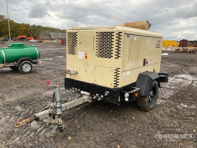 2017 Doosan 7/124-10/104 Mobile Air Compressor - Повітряний компресор: фото 2 2017 Doosan 7/124-10/104 Mobile Air Compressor - Повітряний компресор: фото 2