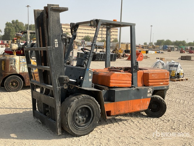 1995 Toyota 5FDA50 5 ton (Inoperable) Forklift - Дизельний навантажувач: фото 1 1995 Toyota 5FDA50 5 ton (Inoperable) Forklift - Дизельний навантажувач: фото 1