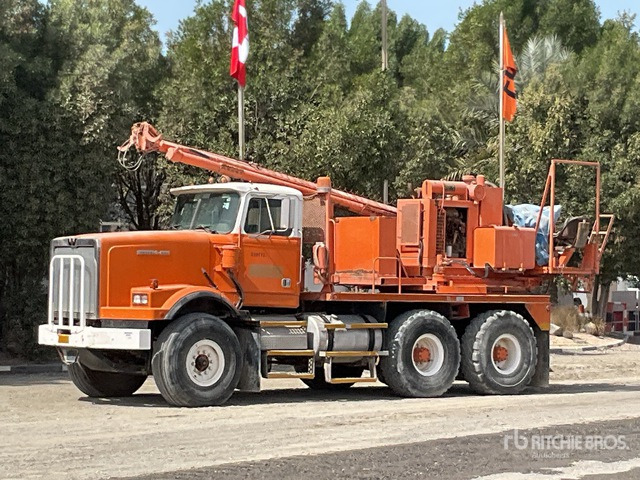 1995 Western Star 4966S Altec TH7 on 6x4 Drill Truck - Бурова установка: фото 1 1995 Western Star 4966S Altec TH7 on 6x4 Drill Truck - Бурова установка: фото 1