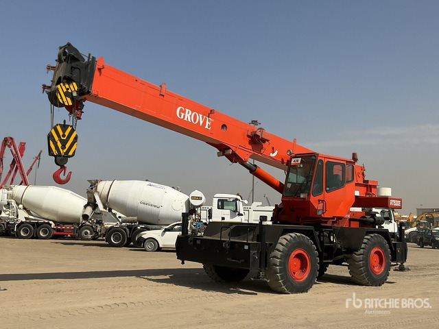 1999 Grove RT530E 30 ton 4x4x4 Rough Terrain Crane - Короткобазний кран: фото 1 1999 Grove RT530E 30 ton 4x4x4 Rough Terrain Crane - Короткобазний кран: фото 1