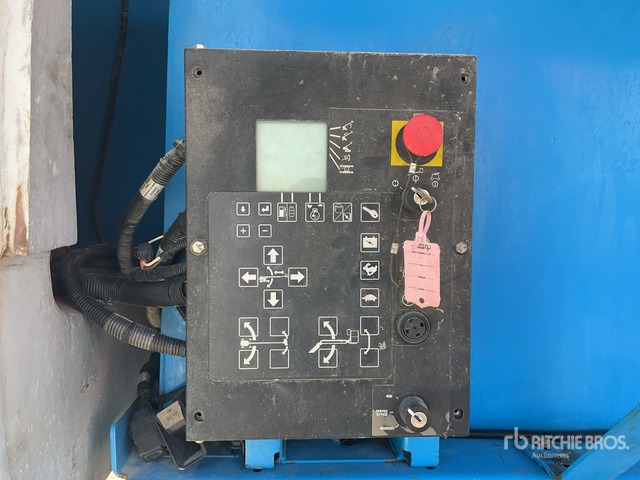 2002 Genie S125 4WD Diesel Telescopic Boom Lift - Телескопічний підйомник: фото 5 2002 Genie S125 4WD Diesel Telescopic Boom Lift - Телескопічний підйомник: фото 5