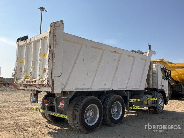 2005 Volvo FM12-380 6x4 T/A Dump Truck - Самоскид вантажівка: фото 3 2005 Volvo FM12-380 6x4 T/A Dump Truck - Самоскид вантажівка: фото 3