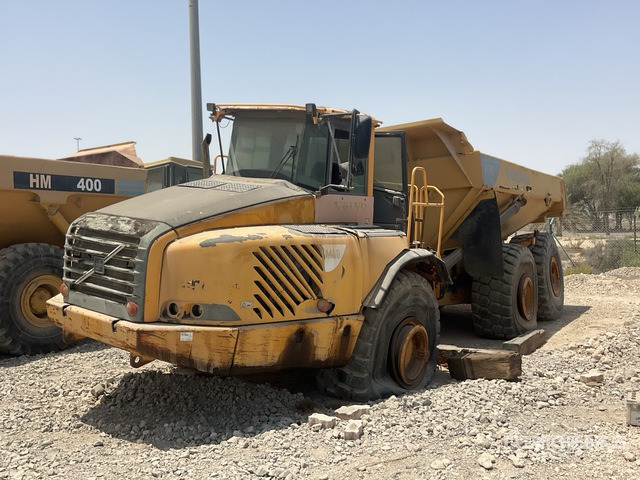 2006 Volvo A40D (Inoperable) Articulated Dump Truck - Шарнірний самоскид: фото 2 2006 Volvo A40D (Inoperable) Articulated Dump Truck - Шарнірний самоскид: фото 2