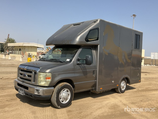 2008 Ford F-350 4x2 Horse Transporting Truck :Misc. Truck - Коневоз: фото 2 2008 Ford F-350 4x2 Horse Transporting Truck :Misc. Truck - Коневоз: фото 2