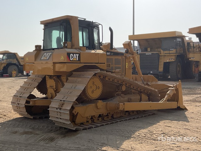 2011 Cat D6TLGP - Бульдозер: фото 4 2011 Cat D6TLGP - Бульдозер: фото 4