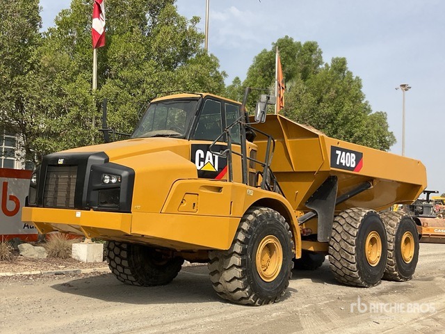 2012 Cat 740B - Шарнірний самоскид: фото 2 2012 Cat 740B - Шарнірний самоскид: фото 2