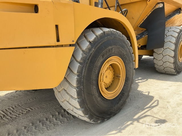 2012 Cat 740B - Шарнірний самоскид: фото 5 2012 Cat 740B - Шарнірний самоскид: фото 5