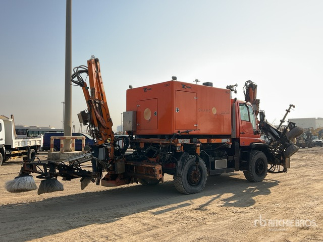 2012 Mercedes-Benz Unimog 500 4x4 Solar Panel Cleaning Truck :Misc. Truck - Підмітально-прибиральна машина: фото 3 2012 Mercedes-Benz Unimog 500 4x4 Solar Panel Cleaning Truck :Misc. Truck - Підмітально-прибиральна машина: фото 3
