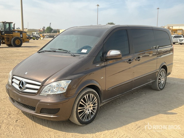 2012 Mercedes-Benz Viano CDI 3.0 Bus - Суцільнометалевий фургон: фото 2 2012 Mercedes-Benz Viano CDI 3.0 Bus - Суцільнометалевий фургон: фото 2