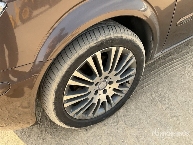 2012 Mercedes-Benz Viano CDI 3.0 Bus - Суцільнометалевий фургон: фото 4 2012 Mercedes-Benz Viano CDI 3.0 Bus - Суцільнометалевий фургон: фото 4