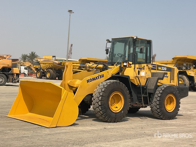 2014 Komatsu WA320-5 - Колісний навантажувач: фото 2 2014 Komatsu WA320-5 - Колісний навантажувач: фото 2