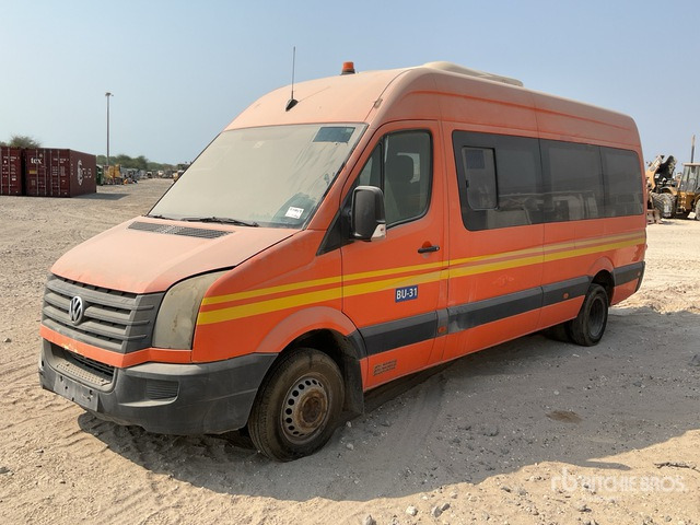 2014 Volkswagen Crafter 4x2 18-Seat Mini (Inoperable) Bus - Мікроавтобус, Пасажирський фургон: фото 2 2014 Volkswagen Crafter 4x2 18-Seat Mini (Inoperable) Bus - Мікроавтобус, Пасажирський фургон: фото 2