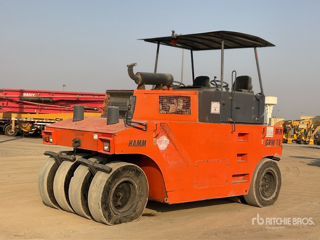 2015 Hamm GRW18 8 Wheel Pneumatic Roller - Коток пневмоколісний: фото 2 2015 Hamm GRW18 8 Wheel Pneumatic Roller - Коток пневмоколісний: фото 2