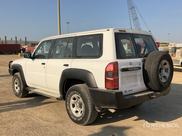 2018 Nissan Patrol GL 4x4 SUV - Позашляховик: фото 2 2018 Nissan Patrol GL 4x4 SUV - Позашляховик: фото 2