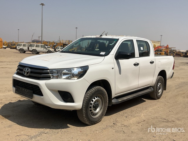 2018 Toyota Hilux 4x4 Crew Cab Pickup - Пікап: фото 3 2018 Toyota Hilux 4x4 Crew Cab Pickup - Пікап: фото 3