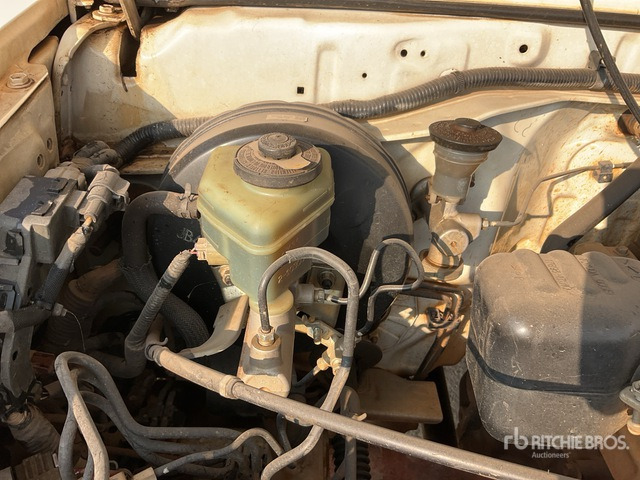 2018 Toyota Land Cruiser 78R 4x4 SUV - Позашляховик: фото 4 2018 Toyota Land Cruiser 78R 4x4 SUV - Позашляховик: фото 4