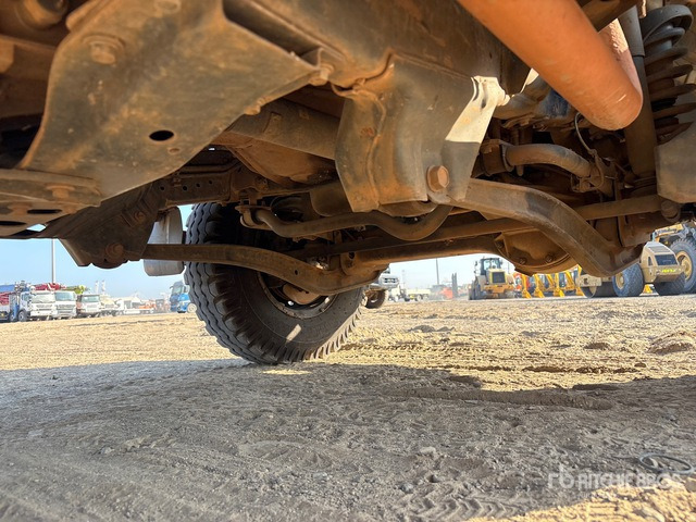 2018 Toyota Land Cruiser 78R 4x4 SUV - Позашляховик: фото 5 2018 Toyota Land Cruiser 78R 4x4 SUV - Позашляховик: фото 5