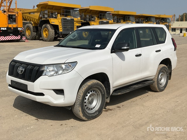 2018 Toyota Prado TX 150L 4x4 SUV - Позашляховик: фото 1 2018 Toyota Prado TX 150L 4x4 SUV - Позашляховик: фото 1