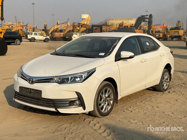 2019 Toyota Corolla - Легковий автомобіль: фото 2 2019 Toyota Corolla - Легковий автомобіль: фото 2