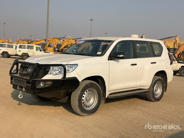 2019 Toyota Prado TX 150L 4x4 SUV - Позашляховик: фото 3 2019 Toyota Prado TX 150L 4x4 SUV - Позашляховик: фото 3