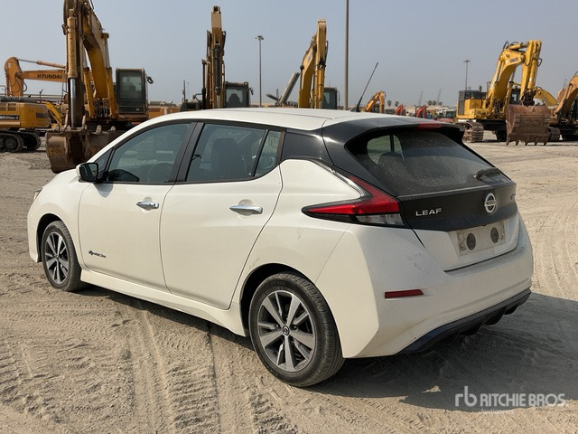 2020 Nissan LEAF Electric Automobile - Легковий автомобіль: фото 3 2020 Nissan LEAF Electric Automobile - Легковий автомобіль: фото 3