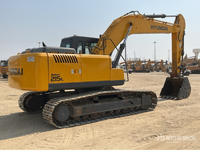 2022 Hyundai R215 - Гусеничний екскаватор: фото 3 2022 Hyundai R215 - Гусеничний екскаватор: фото 3
