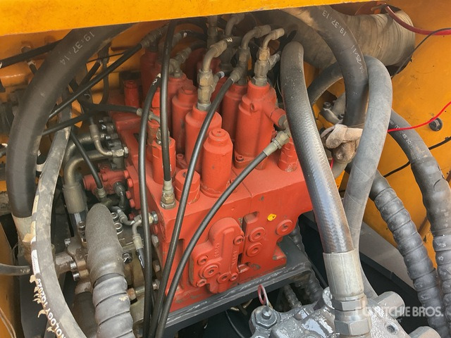 Hyundai Robex 210W-9S - Колісний екскаватор: фото 5 Hyundai Robex 210W-9S - Колісний екскаватор: фото 5