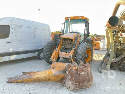JCB 4CX 4x4x4 (Inoperable) - Екскаватор-навантажувач: фото 1 JCB 4CX 4x4x4 (Inoperable) - Екскаватор-навантажувач: фото 1