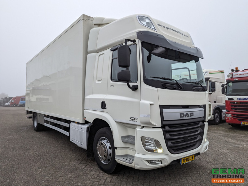DAF CF 370 FA 4x2 Spacecab Euro6 - GeslotenBak 8.2M + Laadklep 2000kg - HardHouten vloer - 10/2025APK - Вантажівка з закритим кузовом: фото 5 DAF CF 370 FA 4x2 Spacecab Euro6 - GeslotenBak 8.2M + Laadklep 2000kg - HardHouten vloer - 10/2025APK - Вантажівка з закритим кузовом: фото 5