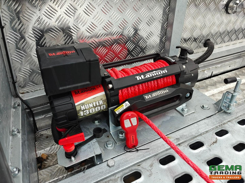 Автовоз вантажівка DAF LF 180 FA 4x2 Dagcab Euro6C - Oprijwagen/Machine transporter 5.3m + Lier 5900kg - Trekhaak - 09/2026 APK - NieuweOPbouw!: фото 13 Автовоз вантажівка DAF LF 180 FA 4x2 Dagcab Euro6C - Oprijwagen/Machine transporter 5.3m + Lier 5900kg - Trekhaak - 09/2026 APK - NieuweOPbouw!: фото 13