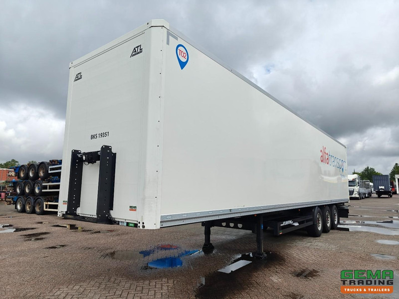 Kögel S24-1 3-Assen SAF - Schijfremmen - Gesloten Opbouw - Закритий кузов напівпричіп: фото 1 Kögel S24-1 3-Assen SAF - Schijfremmen - Gesloten Opbouw - Закритий кузов напівпричіп: фото 1