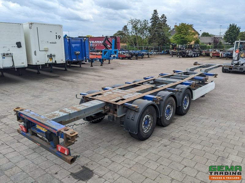Krone SDC 27 3-Assen SAF - Lift as - Schijfremmen - Achterschuiver - 20 2x20FT/30/40FT - Контейнеровоз/ Змінний кузов напівпричіп: фото 2 Krone SDC 27 3-Assen SAF - Lift as - Schijfremmen - Achterschuiver - 20 2x20FT/30/40FT - Контейнеровоз/ Змінний кузов напівпричіп: фото 2
