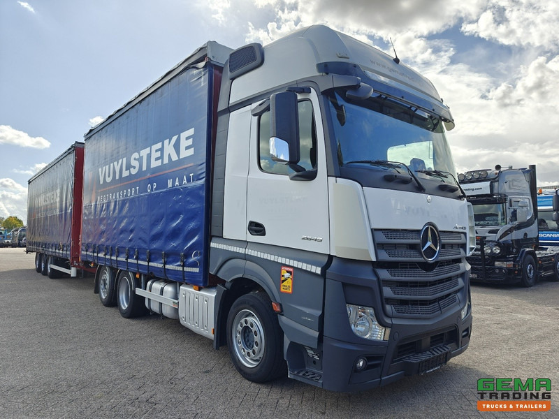 Mercedes-Benz Actros 2645 6x2 Gigaspace Euro6 + 3Axle Trailer - 115m³ VolumeCombi - Dubbele Tanks - Moffet Aansluiting - HH Vloer - SMARTTacho V2 - Вантажівка з закритим кузовом: фото 4 Mercedes-Benz Actros 2645 6x2 Gigaspace Euro6 + 3Axle Trailer - 115m³ VolumeCombi - Dubbele Tanks - Moffet Aansluiting - HH Vloer - SMARTTacho V2 - Вантажівка з закритим кузовом: фото 4