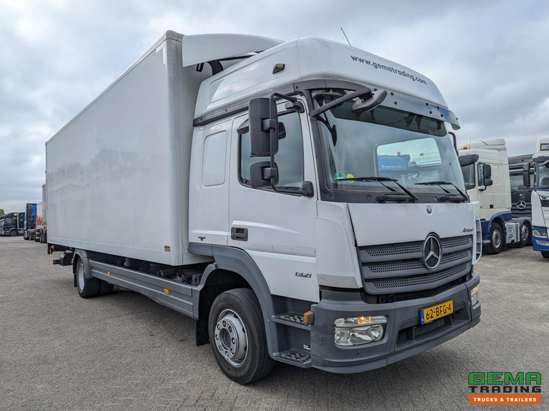 Mercedes-Benz Atego 1321 4x2 Slaapcab Euro6A - Geslotenbak 7.58m + Laadklep 1500kg - Вантажівка з закритим кузовом: фото 4 Mercedes-Benz Atego 1321 4x2 Slaapcab Euro6A - Geslotenbak 7.58m + Laadklep 1500kg - Вантажівка з закритим кузовом: фото 4
