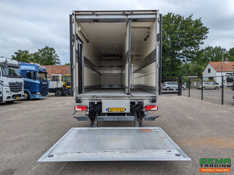 Scania P230 4x2 Dagcab Euro5 - Koel-VriesBak 8.4m + Carrier Supra 950MT + Laadklep 2000kg - Рефрижератор вантажівка: фото 4 Scania P230 4x2 Dagcab Euro5 - Koel-VriesBak 8.4m + Carrier Supra 950MT + Laadklep 2000kg - Рефрижератор вантажівка: фото 4