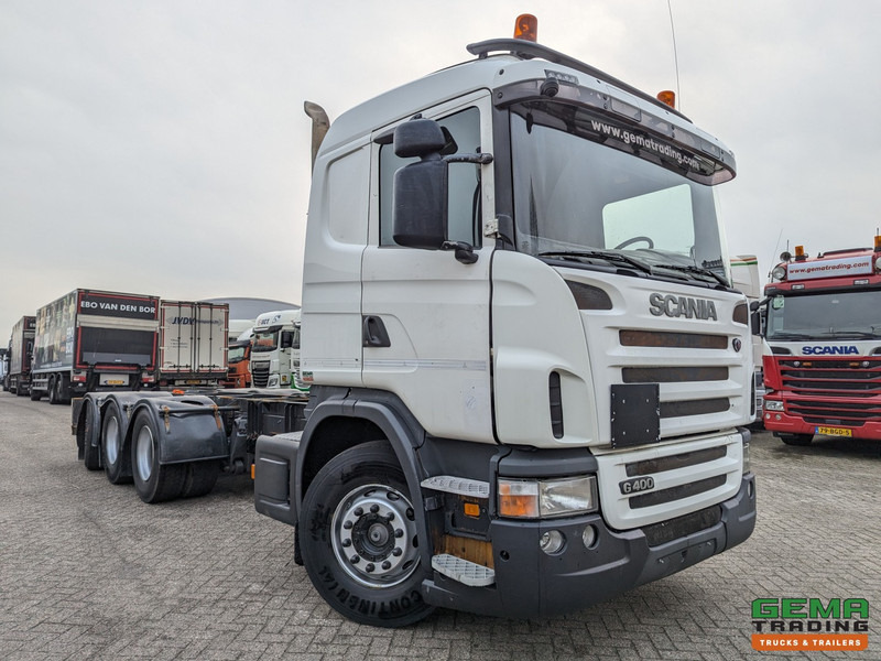 Scania R400 8x4/4 CG19 Euro5 - Handgeschakeld - ChassisCabine - ADR - PTO Prep - Camera - Вантажівка шасі: фото 2 Scania R400 8x4/4 CG19 Euro5 - Handgeschakeld - ChassisCabine - ADR - PTO Prep - Camera - Вантажівка шасі: фото 2