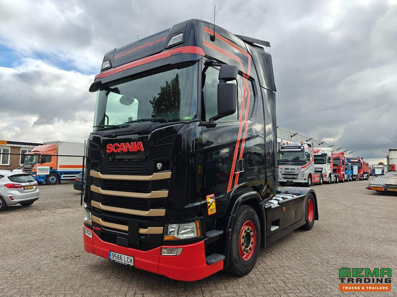 Scania S450 4x2 Highline Euro6D - Retarder - Dubbele Tanks - Standairco - SMARTTacho V2 - Тягач: фото 1 Scania S450 4x2 Highline Euro6D - Retarder - Dubbele Tanks - Standairco - SMARTTacho V2 - Тягач: фото 1