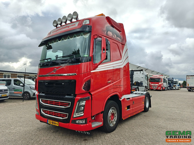 Volvo FH420 4x2 Globetrotter XL Euro6B - Handgeschakeld - SpecialPaint - 02/2026 APK - Тягач: фото 1 Volvo FH420 4x2 Globetrotter XL Euro6B - Handgeschakeld - SpecialPaint - 02/2026 APK - Тягач: фото 1